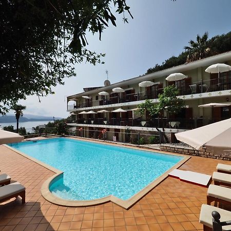 Bella Vista Hotel Studios & Apartments Parga Exterior photo