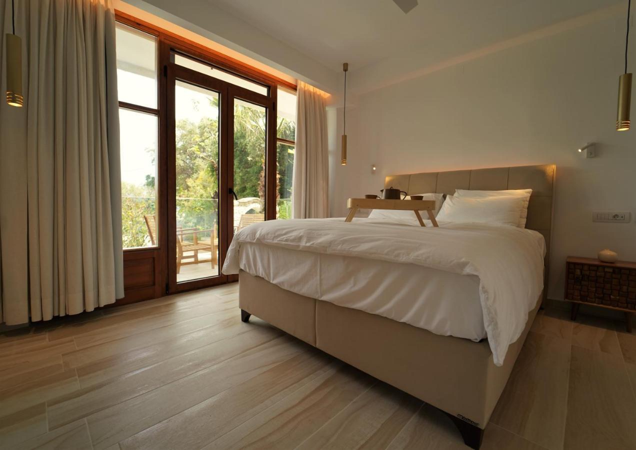 Bella Vista Hotel Studios & Apartments Parga Exterior photo